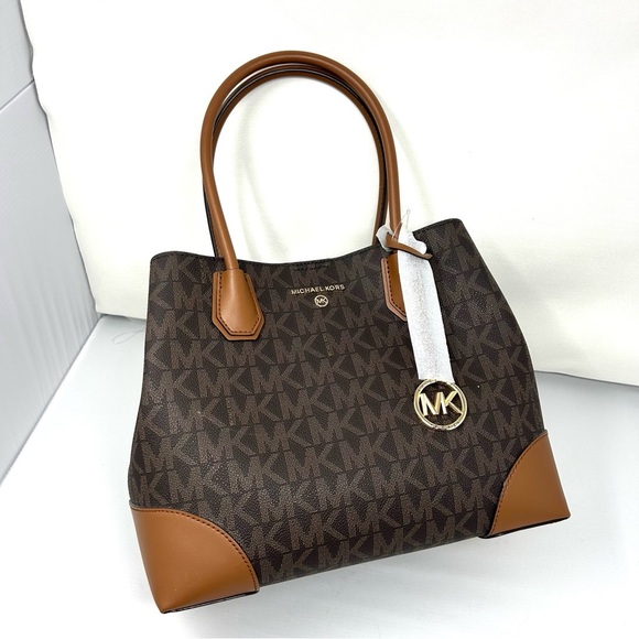 Michael kors Mercer gallery MD center zip tote logo printedNWT
